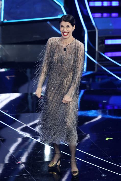 griffe abito giorgia sanremo gucci|Look Giorgia Sanremo 2024: dal frac ai vestiti di cristalli Dior .